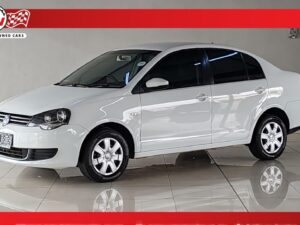 Volkswagen Polo Vivo Sedan 1.6 Trendline 2016